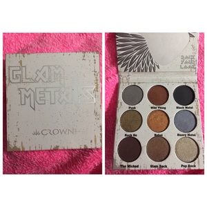 Crown Pro Glam Metals palette